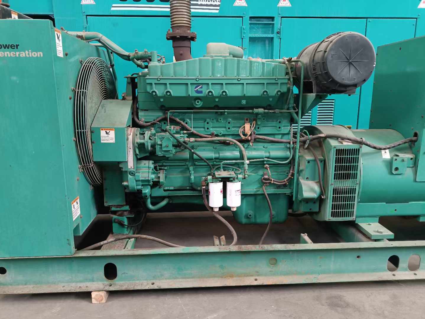 小店过载会对 600kW 柴油发电机组造成哪些损害?
